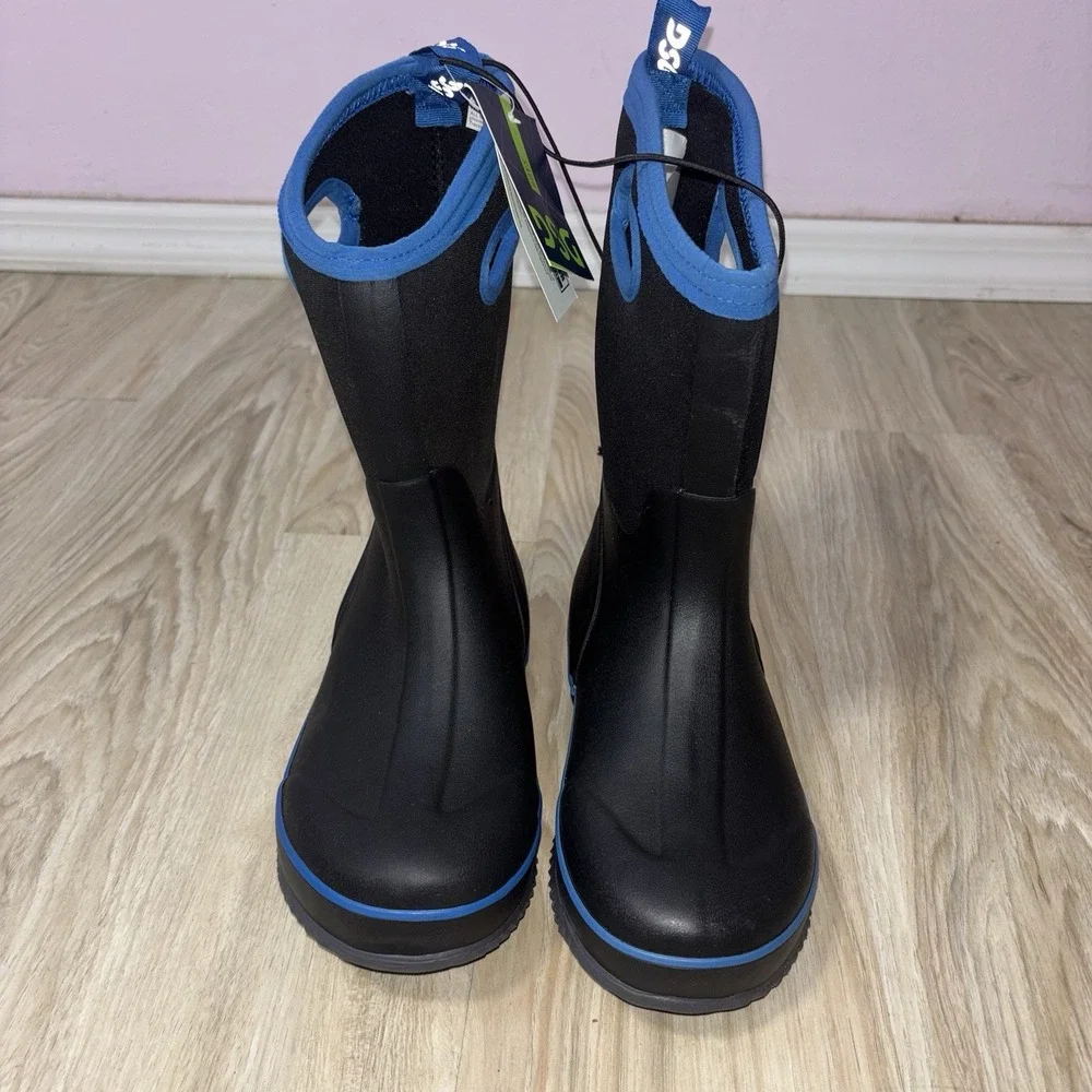 DSG Rubber Rain Boots Neoprene Lined Waterproof Black Blue Size 5 NWT